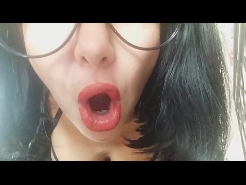 ❤️ Cari, a to matrigna ùn ti lascia micca andà à a scola oghje... Aghju bisognu di tè troppu... ☑ Bella porno à co.xxxtophd.ru ️❤